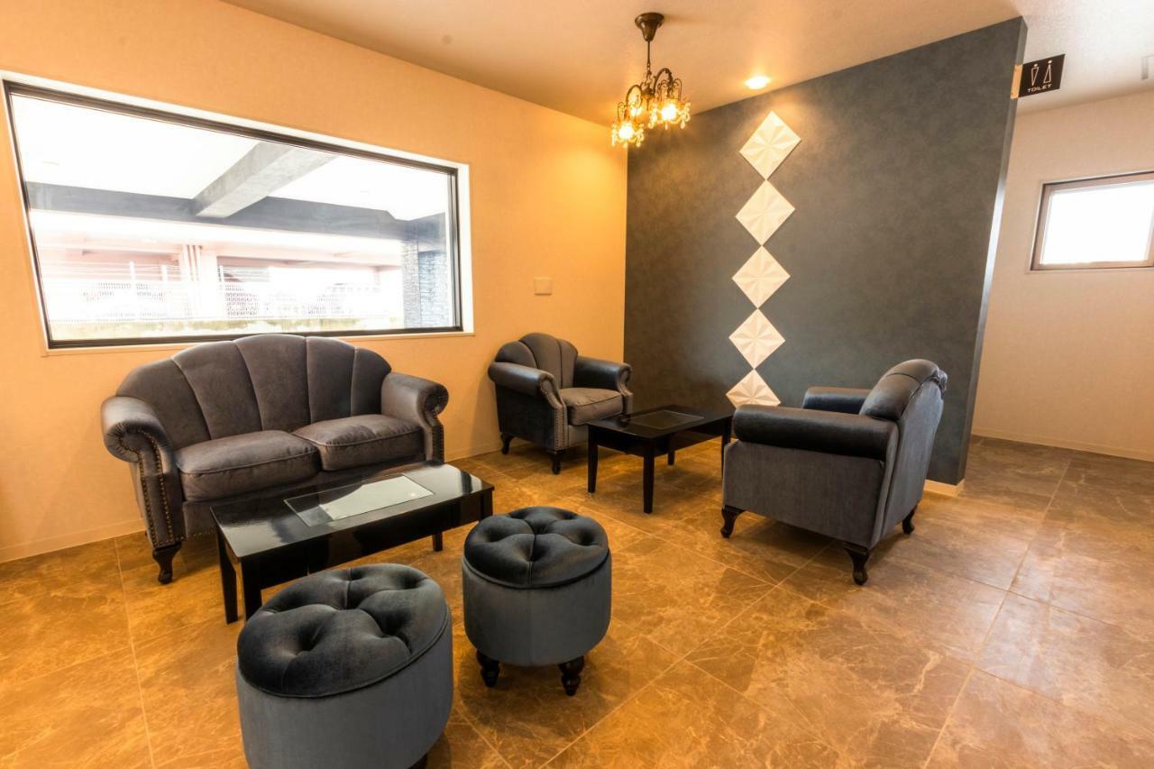 Cozy Stay In Наха Экстерьер фото